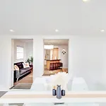 Amazing 4-Bedrooms In Homa Montreal 20