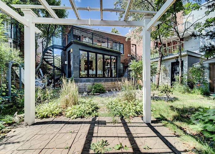 Amazing 4-Bedrooms In Homa Montreal 20