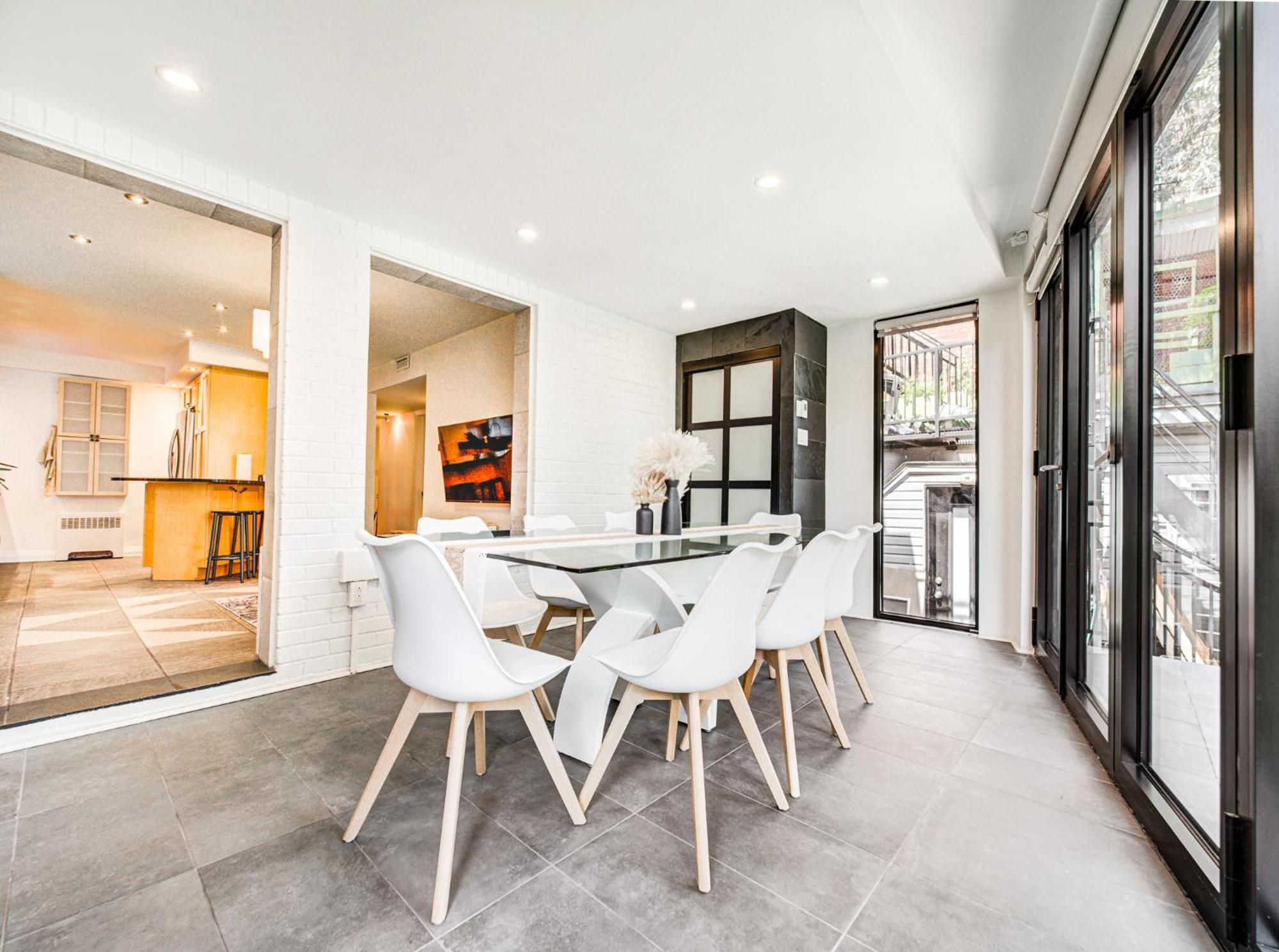 Amazing 4-bedrooms In Homa 20 Apartment Montreal