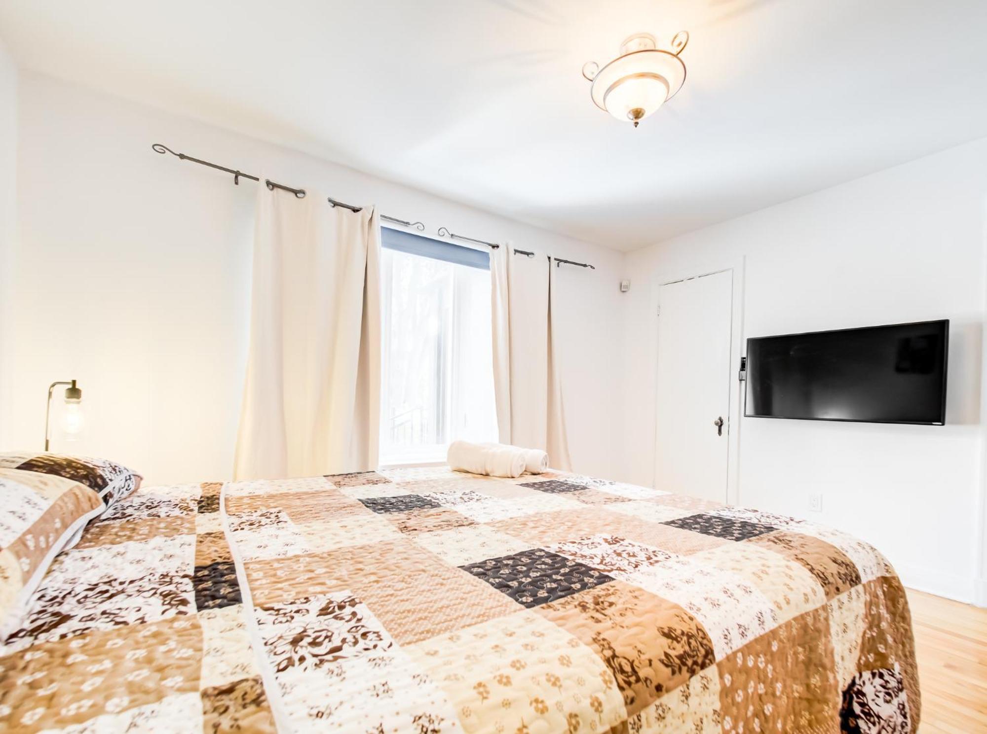Amazing 4-bedrooms In Homa 20 Apartment Montreal